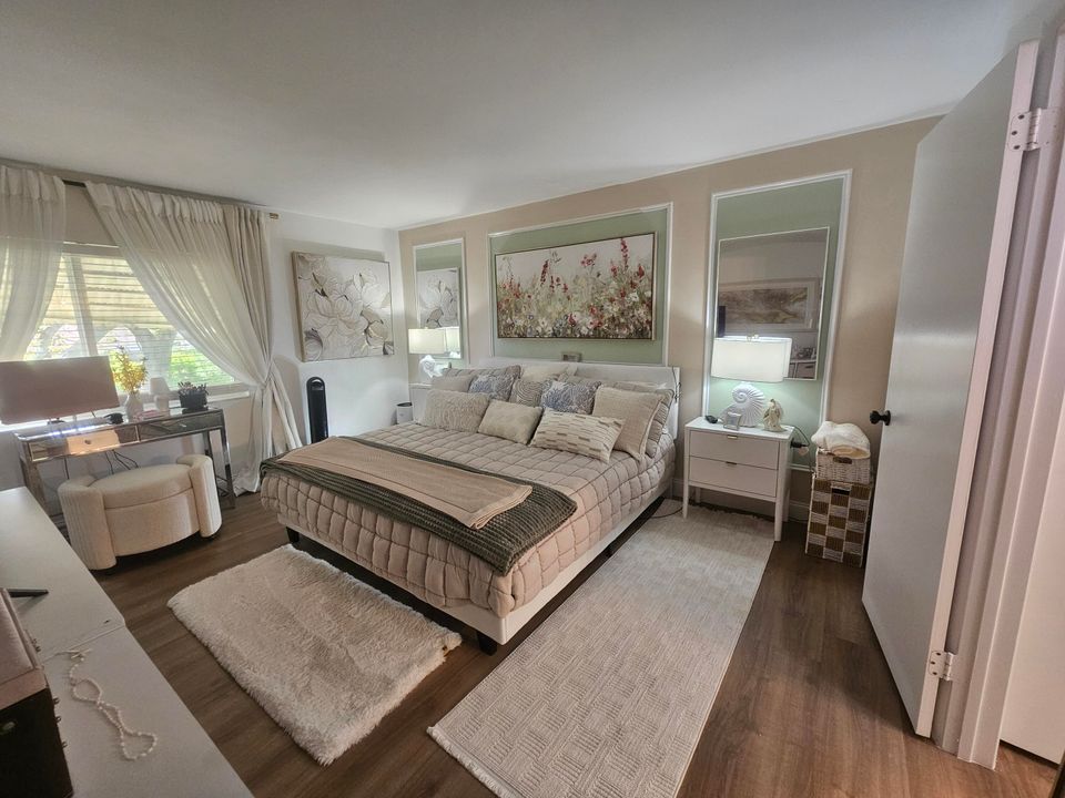 En Venta: $210,000 (2 camas, 1 baños, 935 Pies cuadrados)