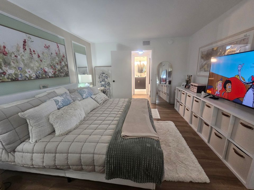 En Venta: $210,000 (2 camas, 1 baños, 935 Pies cuadrados)