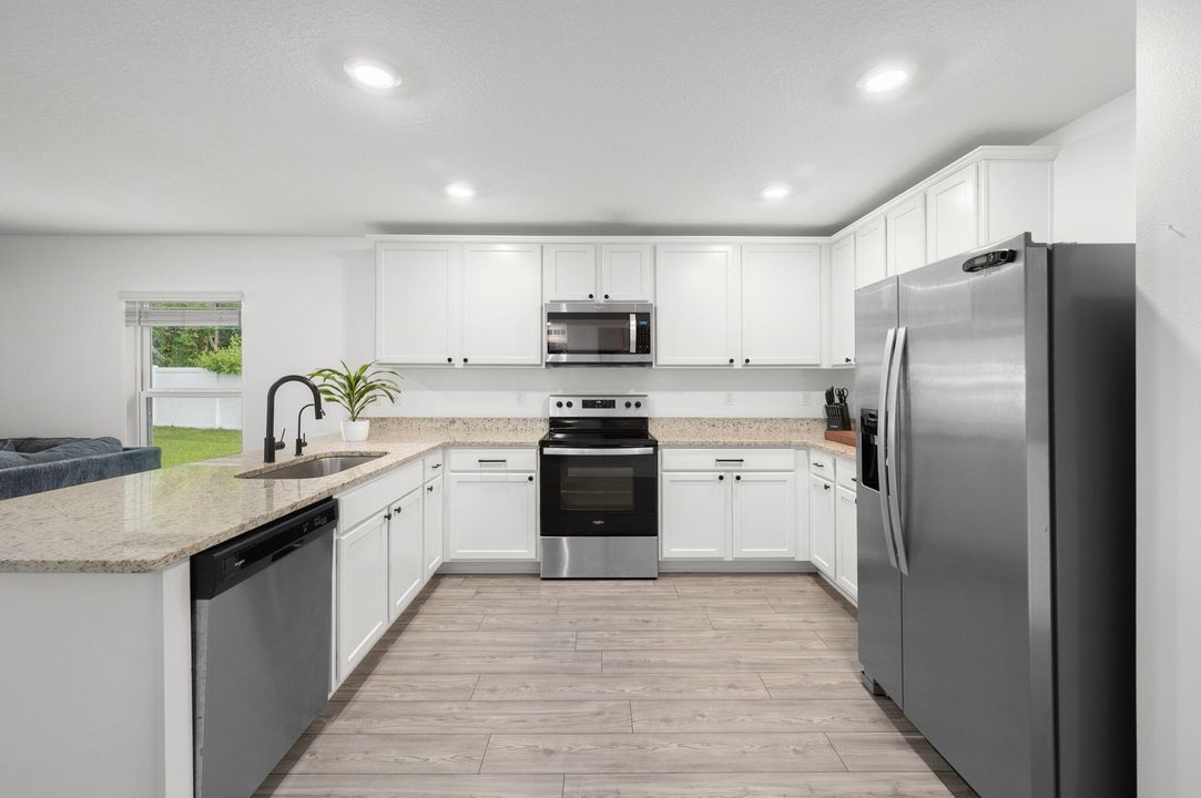 Active With Contract: $464,000 (4 beds, 2 baths, 1851 Square Feet)