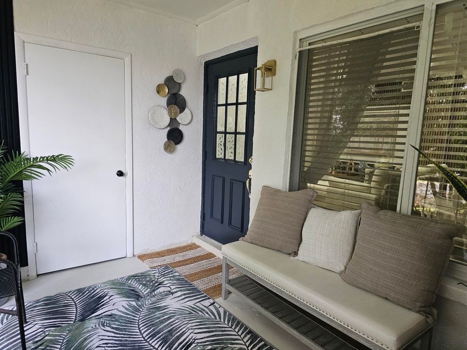 En Venta: $210,000 (2 camas, 1 baños, 935 Pies cuadrados)