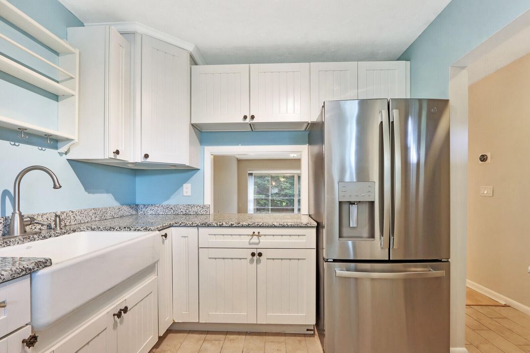 For Sale: $188,000 (2 beds, 2 baths, 1032 Square Feet)