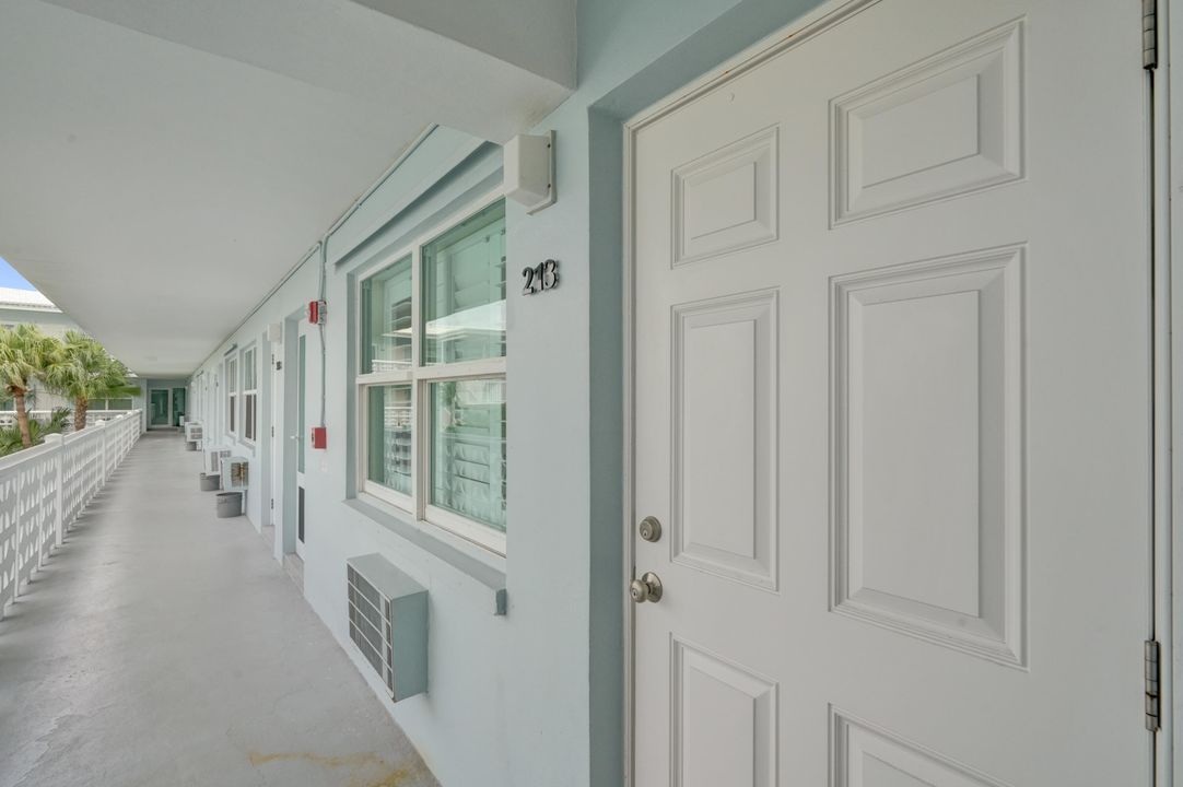 En Venta: $249,000 (1 camas, 1 baños, 640 Pies cuadrados)