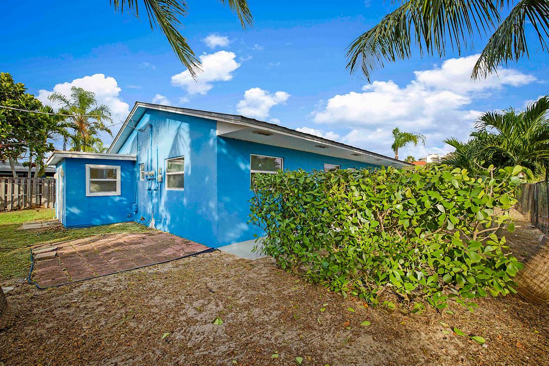 Active With Contract: $399,000 (0 beds, 0 baths, 1664 Square Feet)