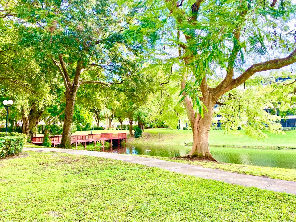 For Rent: $1,875 (1 beds, 1 baths, 672 Square Feet)