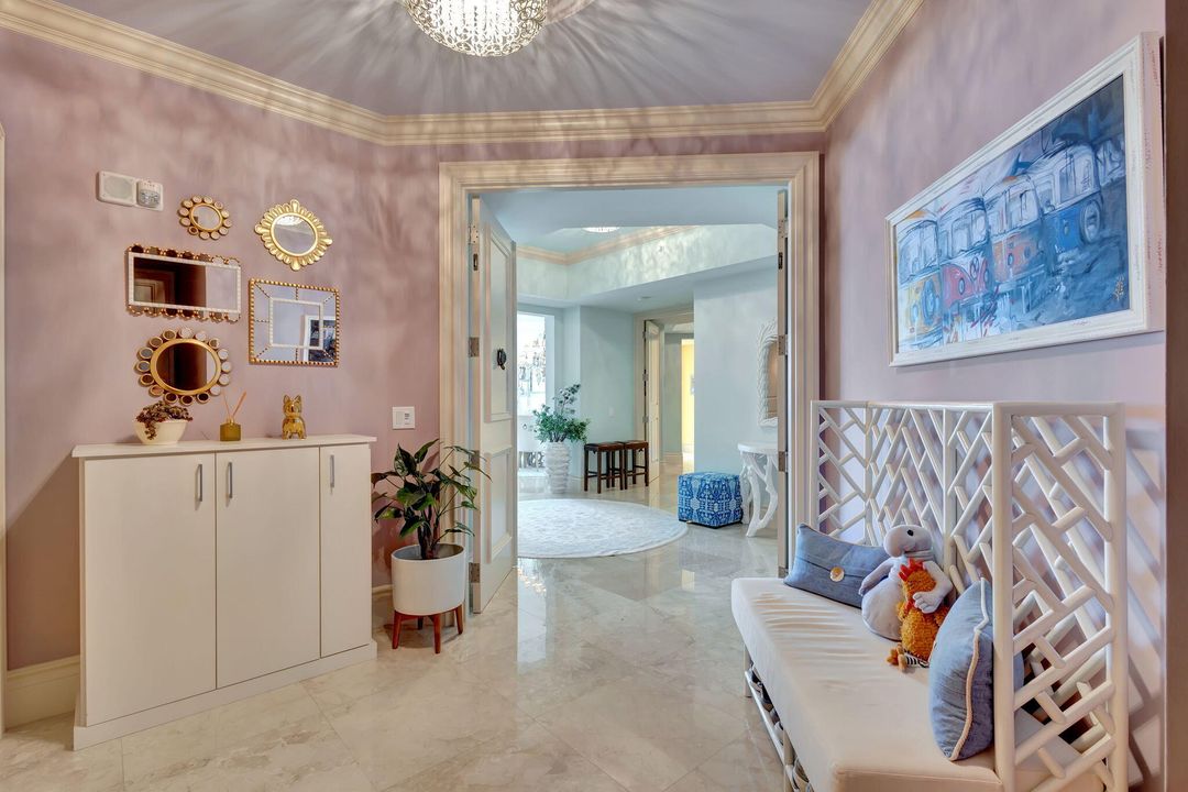 出租: $30,000 (3 贝兹, 3 浴室, 3605 平方英尺)