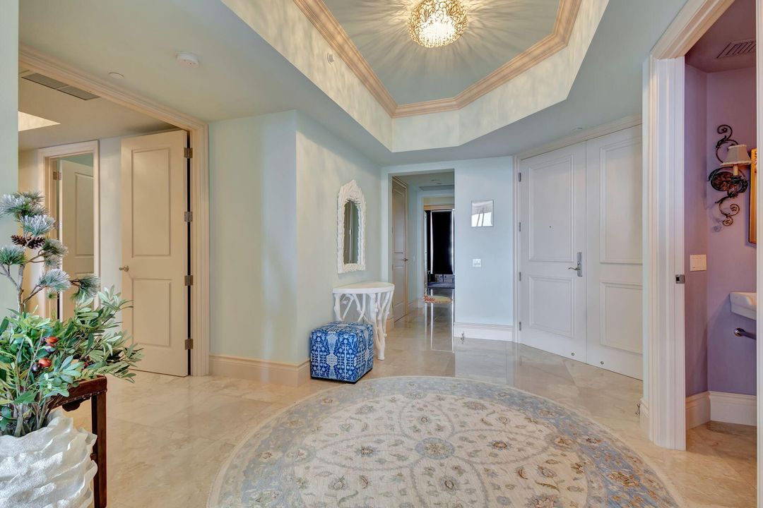 出租: $30,000 (3 贝兹, 3 浴室, 3605 平方英尺)