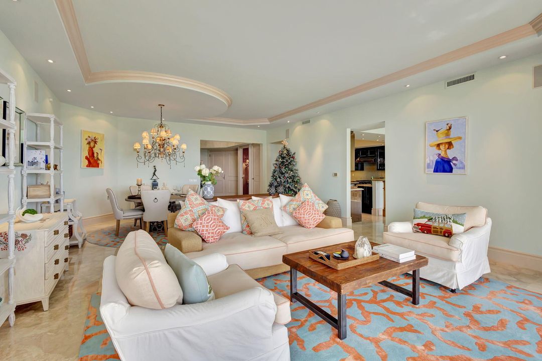 出租: $30,000 (3 贝兹, 3 浴室, 3605 平方英尺)