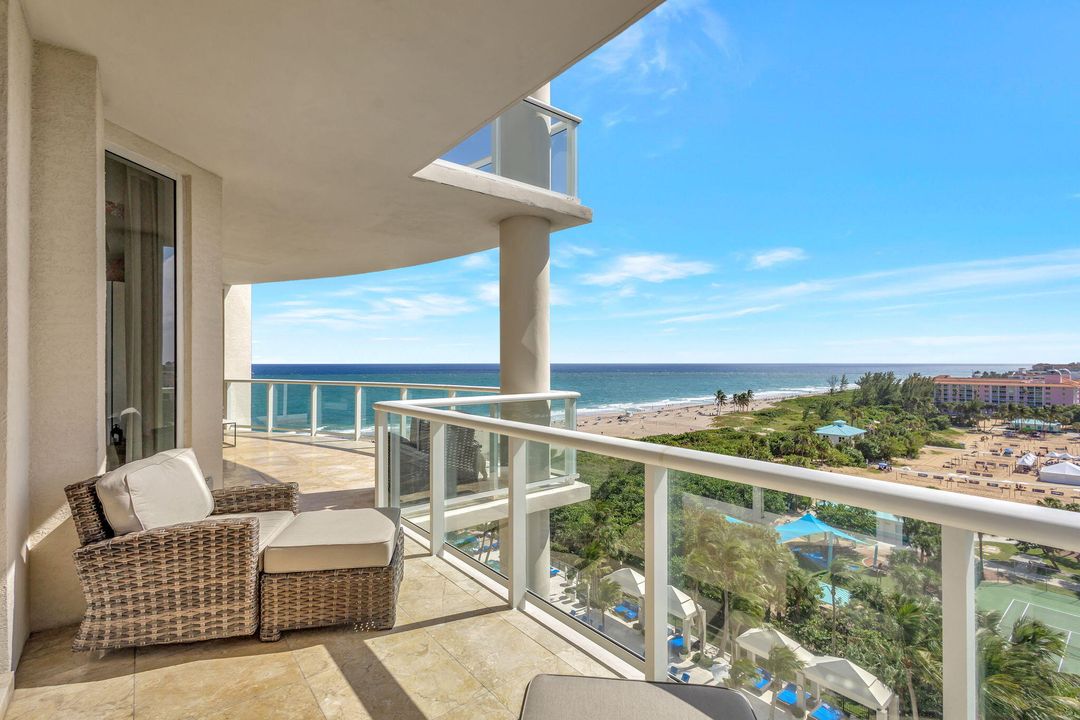 出租: $30,000 (3 贝兹, 3 浴室, 3605 平方英尺)