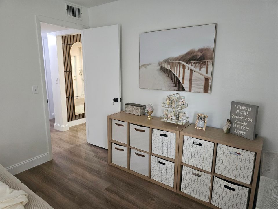 En Venta: $210,000 (2 camas, 1 baños, 935 Pies cuadrados)