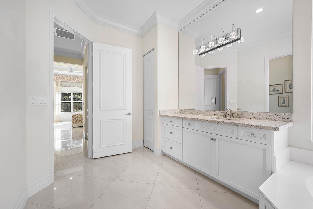 For Sale: $1,125,000 (4 beds, 3 baths, 2770 Square Feet)