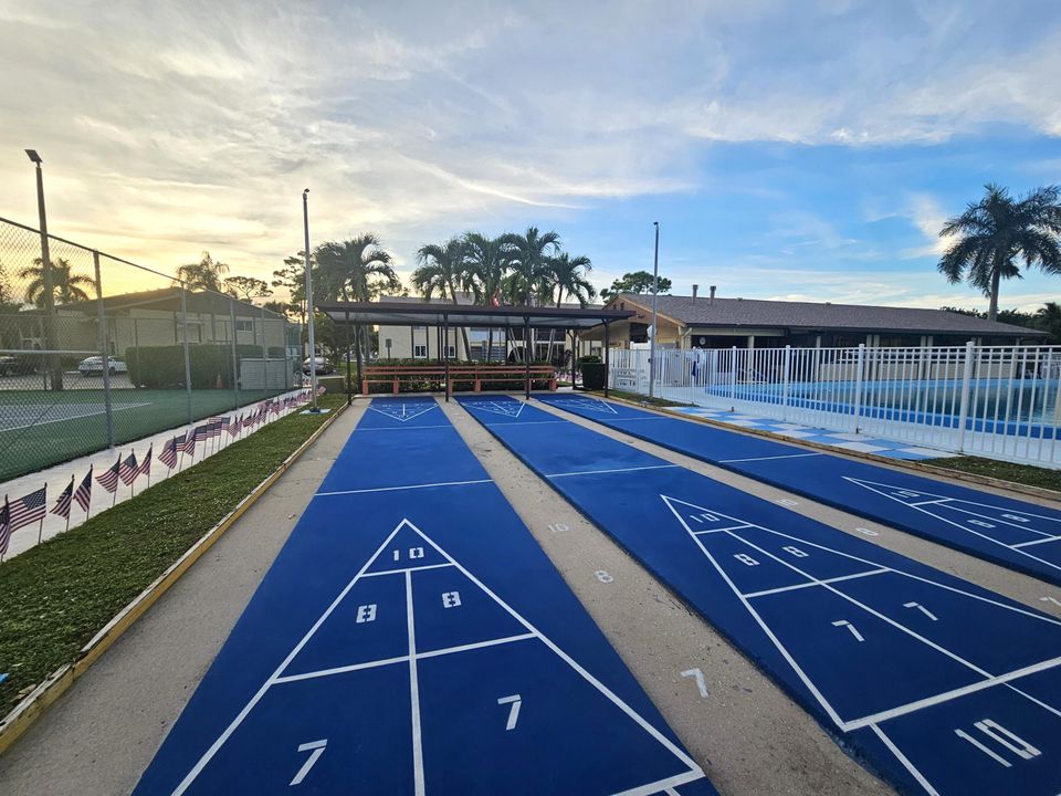 En Venta: $210,000 (2 camas, 1 baños, 935 Pies cuadrados)