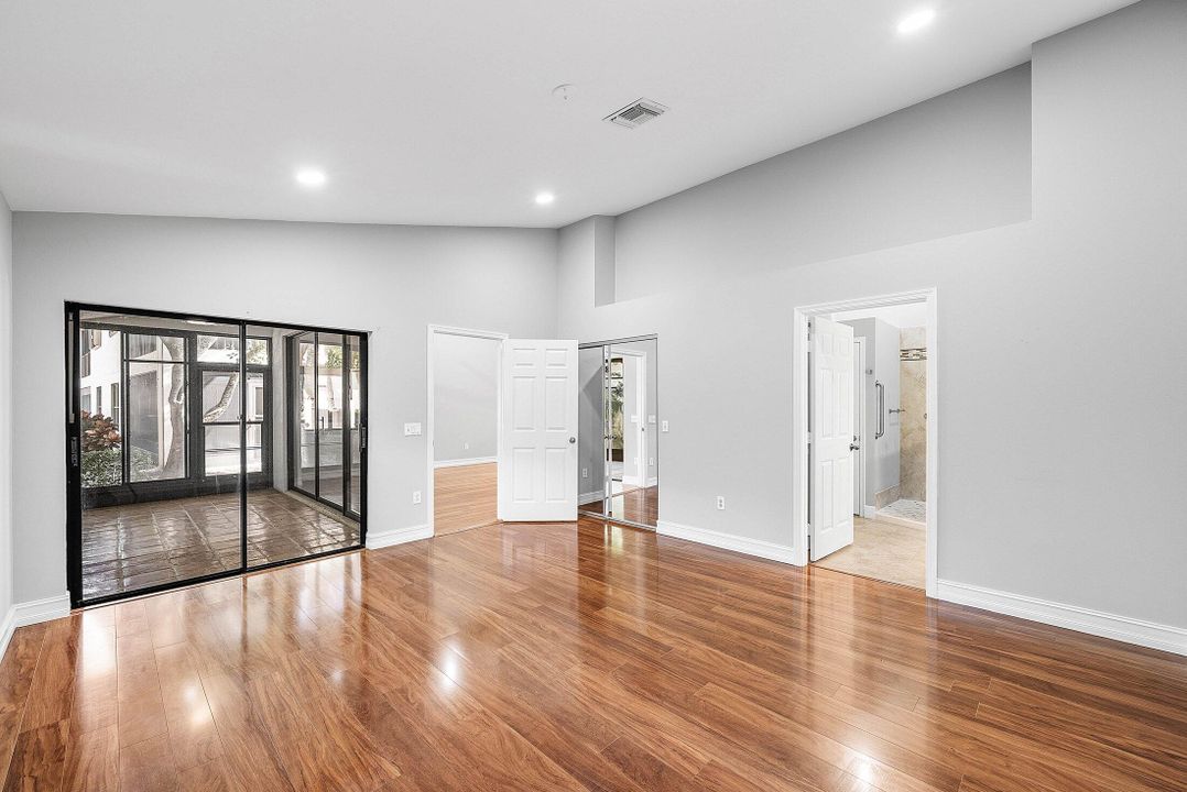 Active With Contract: $325,000 (2 beds, 2 baths, 1550 Square Feet)