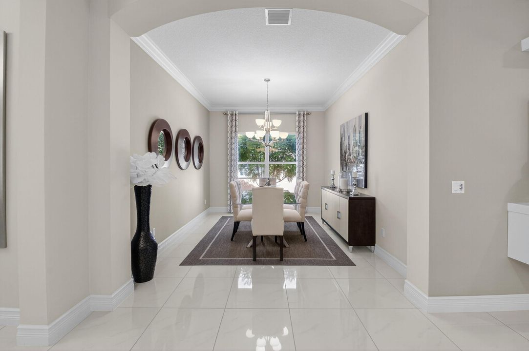 На продажу: $722,000 (2 спален, 2 ванн, 1994 Квадратных фут)