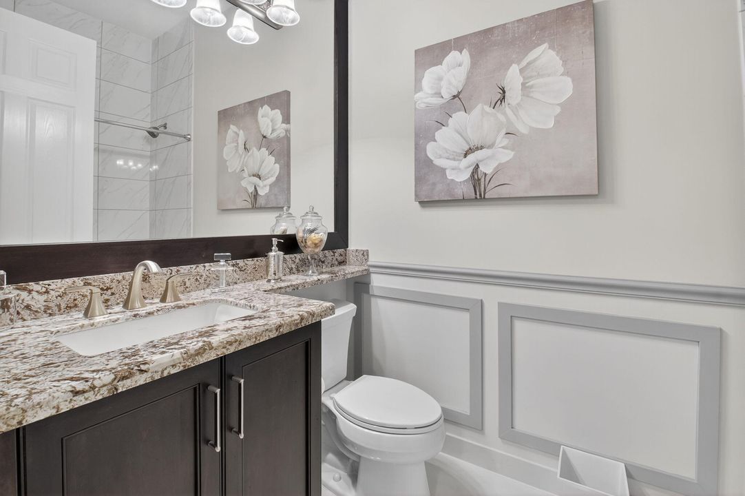 На продажу: $722,000 (2 спален, 2 ванн, 1994 Квадратных фут)