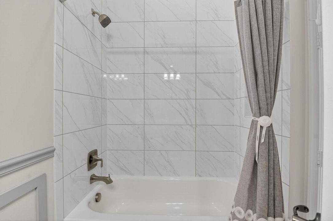 На продажу: $722,000 (2 спален, 2 ванн, 1994 Квадратных фут)