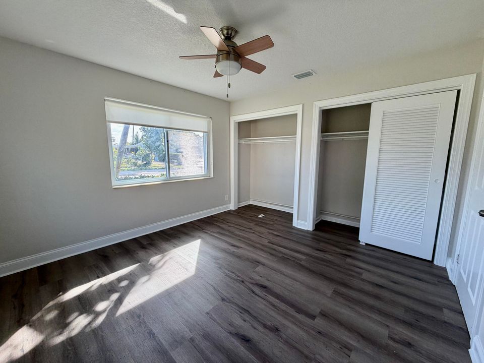 For Rent: $3,200 (3 beds, 2 baths, 1218 Square Feet)