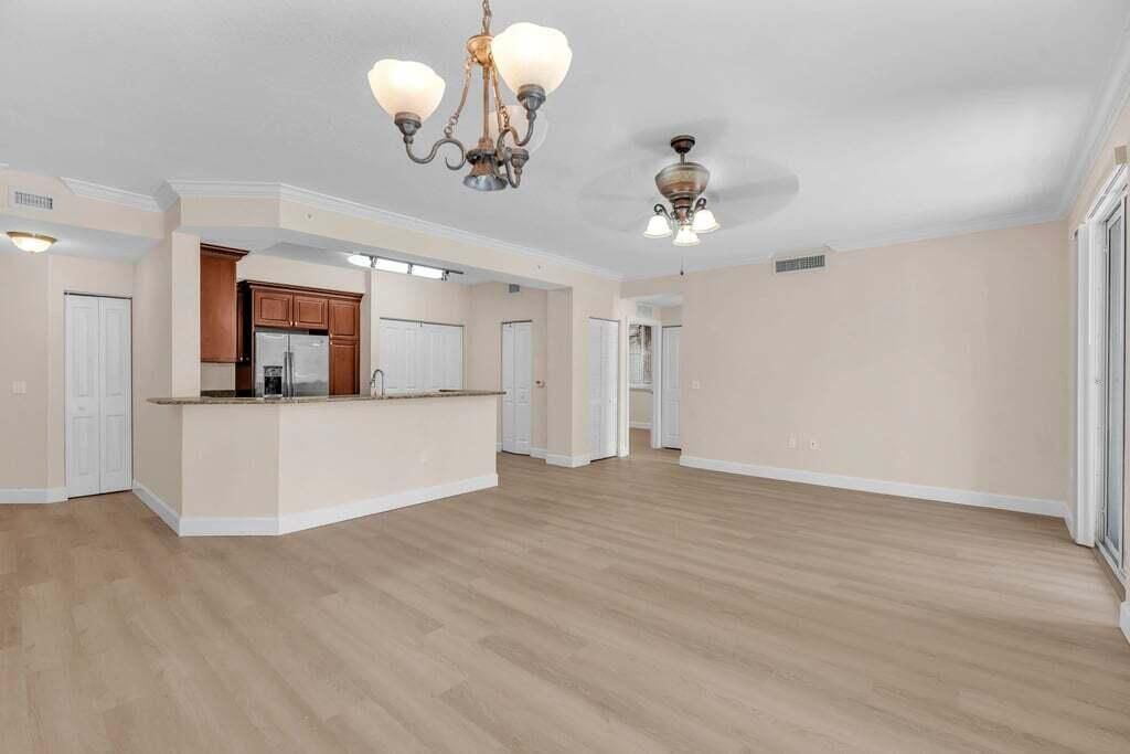 En Venta: $345,000 (3 camas, 2 baños, 1340 Pies cuadrados)