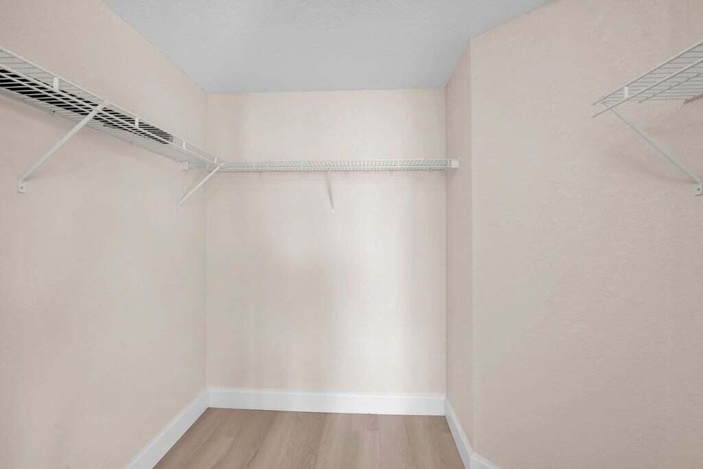 En Venta: $345,000 (3 camas, 2 baños, 1340 Pies cuadrados)