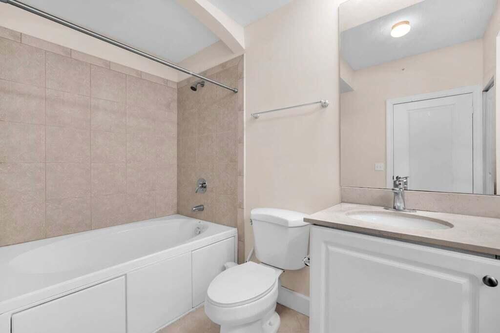 En Venta: $345,000 (3 camas, 2 baños, 1340 Pies cuadrados)