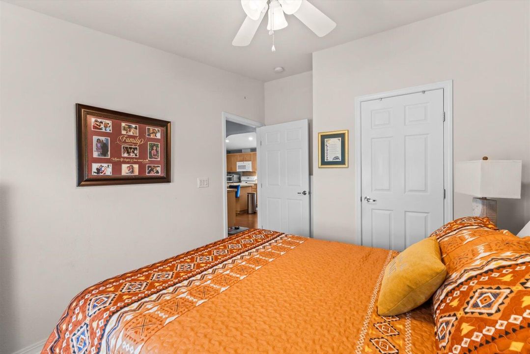 На продажу: $249,000 (3 спален, 2 ванн, 1805 Квадратных фут)