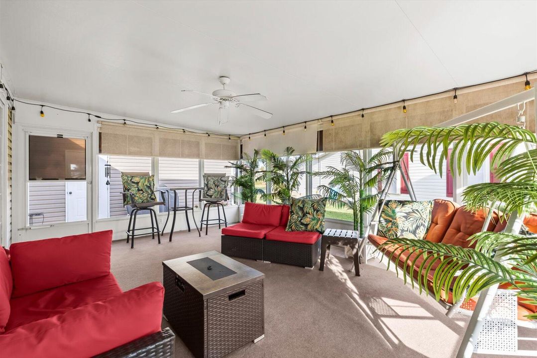 На продажу: $249,000 (3 спален, 2 ванн, 1805 Квадратных фут)