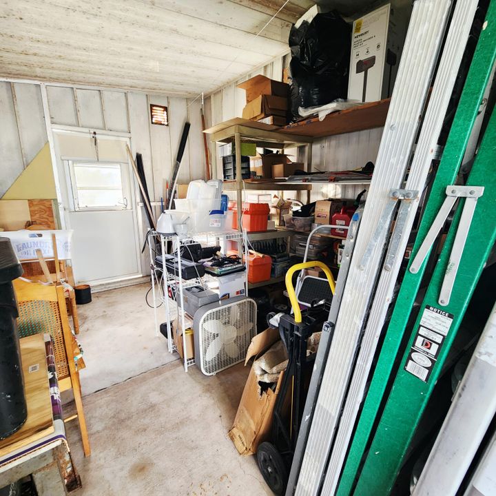 For Sale: $42,000 (2 beds, 2 baths, 750 Square Feet)