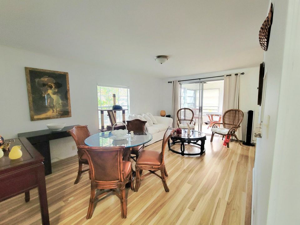 For Sale: $42,000 (2 beds, 2 baths, 750 Square Feet)