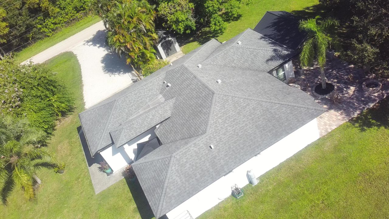 En Venta: $930,000 (3 camas, 2 baños, 1484 Pies cuadrados)