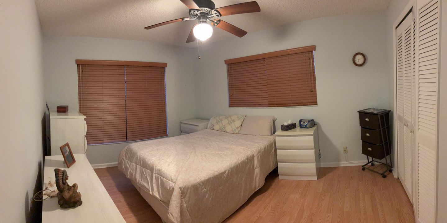 For Sale: $238,500 (2 beds, 2 baths, 1404 Square Feet)