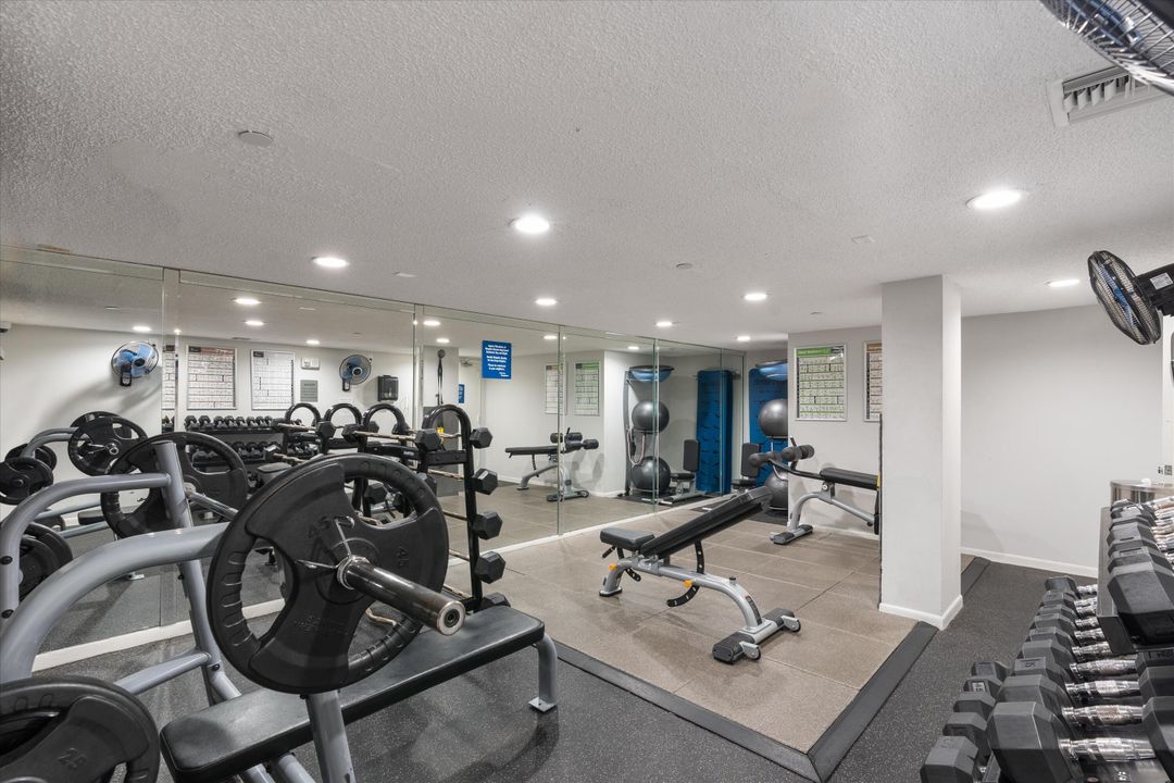 For Sale: $539,000 (2 beds, 2 baths, 1050 Square Feet)