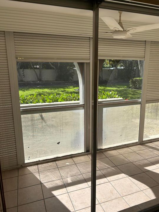 For Sale: $144,900 (2 beds, 2 baths, 1080 Square Feet)