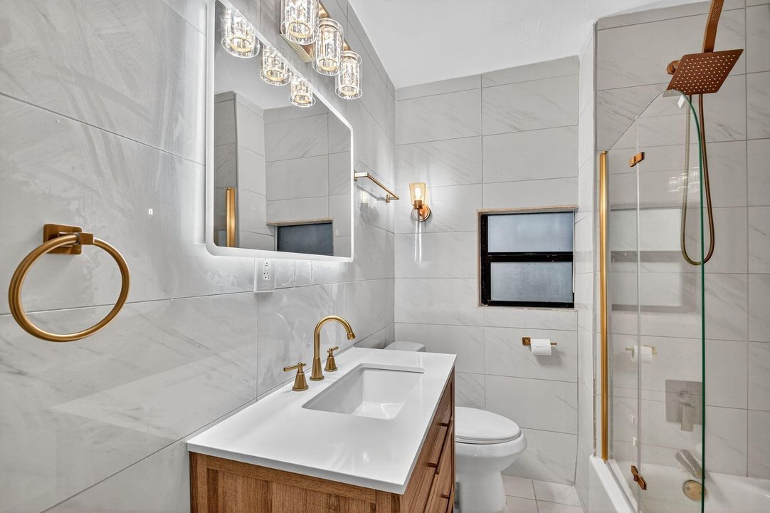 For Sale: $399,000 (3 beds, 2 baths, 1171 Square Feet)