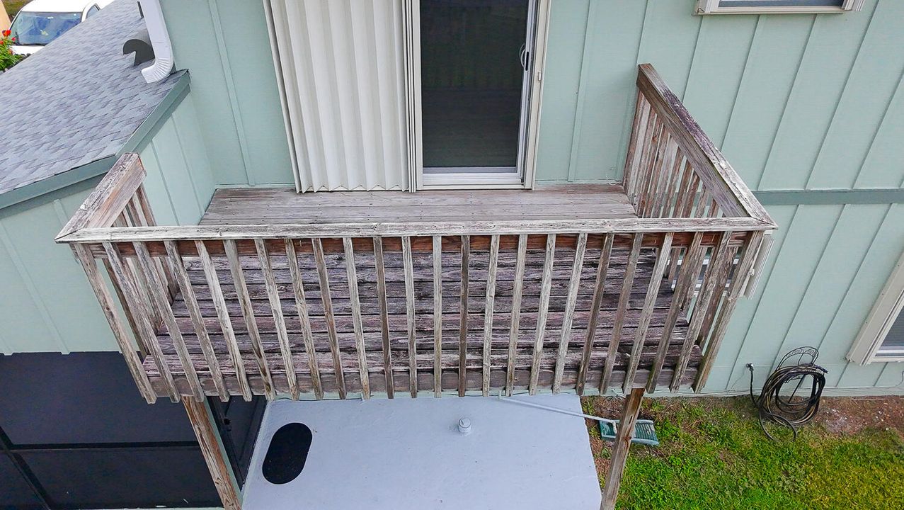 Active With Contract: $450,000 (3 beds, 3 baths, 1206 Square Feet)