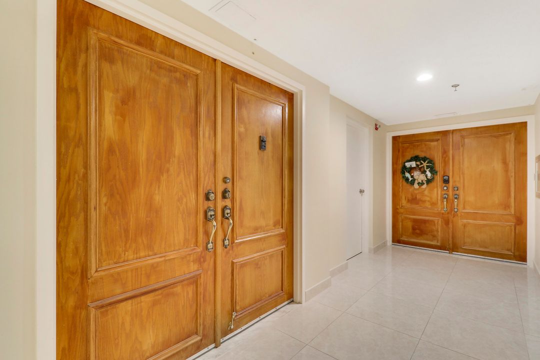 待售: $695,000 (2 贝兹, 2 浴室, 1434 平方英尺)