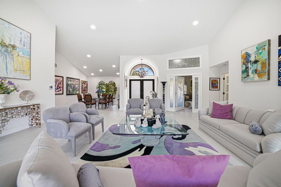 На продажу: $1,290,000 (4 спален, 2 ванн, 2709 Квадратных фут)