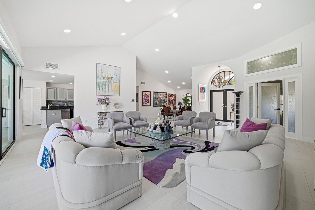 На продажу: $1,290,000 (4 спален, 2 ванн, 2709 Квадратных фут)