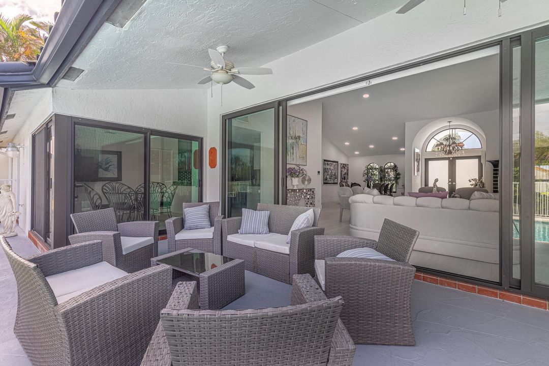 На продажу: $1,290,000 (4 спален, 2 ванн, 2709 Квадратных фут)