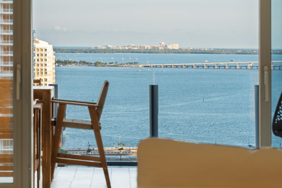 For Rent: $28,000 (4 beds, 5 baths, 3225 Square Feet)