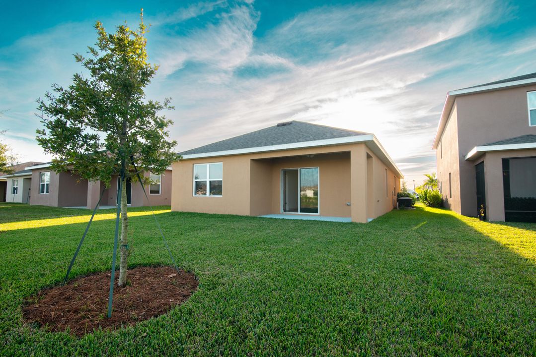 В аренду: $3,000 (3 спален, 2 ванн, 1504 Квадратных фут)