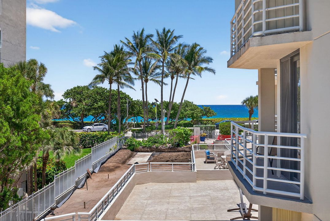 待售: $825,000 (2 贝兹, 2 浴室, 1460 平方英尺)