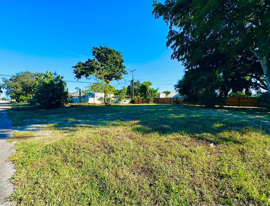 待售: $250,000 (0 贝兹, 0 浴室, 0 平方英尺)