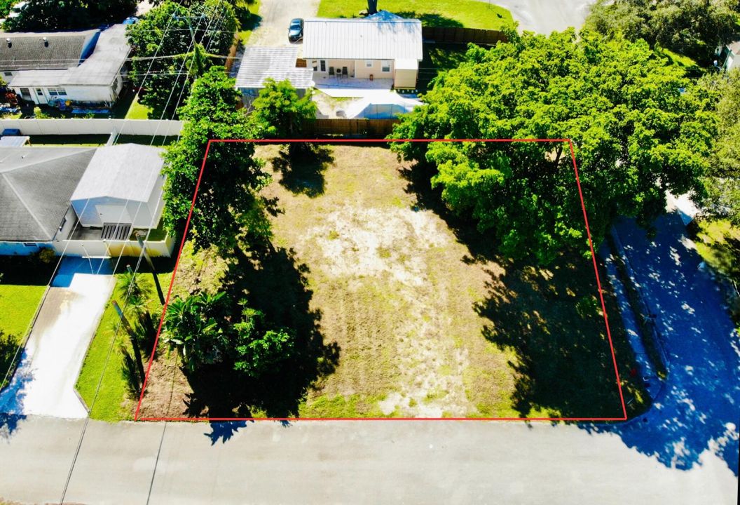 待售: $250,000 (0 贝兹, 0 浴室, 0 平方英尺)