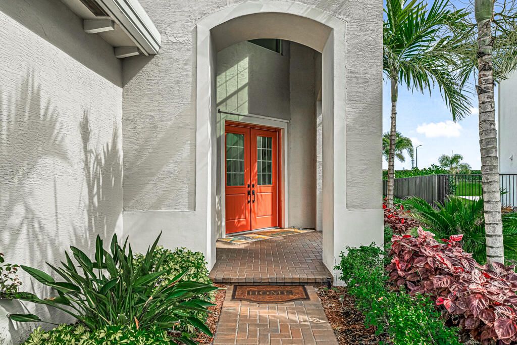 For Rent: $4,000 (4 beds, 3 baths, 3050 Square Feet)