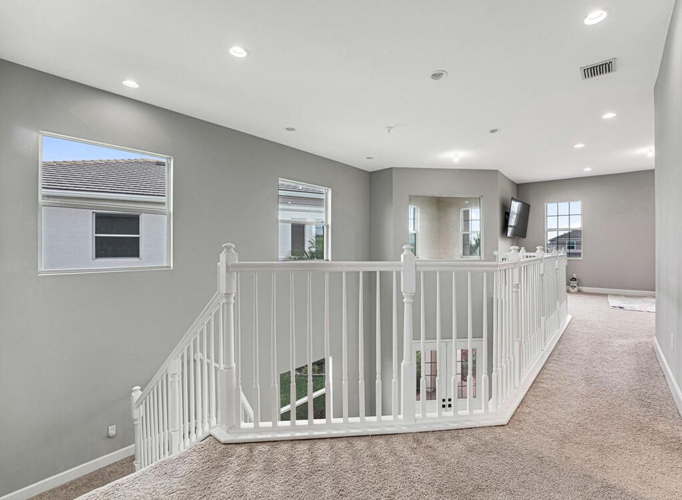 For Rent: $4,000 (4 beds, 3 baths, 3050 Square Feet)