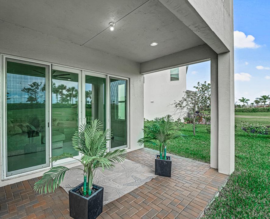 For Rent: $4,000 (4 beds, 3 baths, 3050 Square Feet)