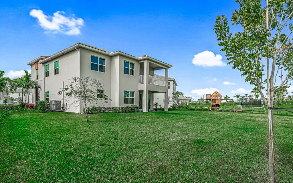 For Rent: $4,000 (4 beds, 3 baths, 3050 Square Feet)