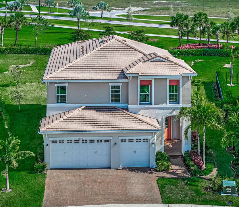 For Rent: $4,000 (4 beds, 3 baths, 3050 Square Feet)