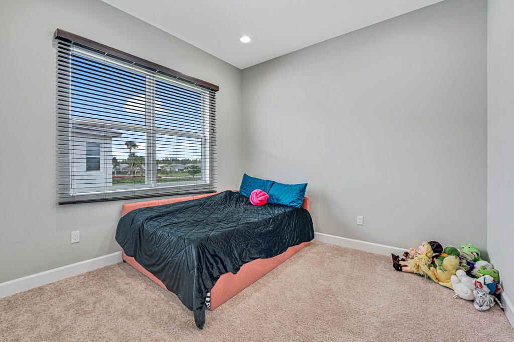 For Rent: $4,000 (4 beds, 3 baths, 3050 Square Feet)