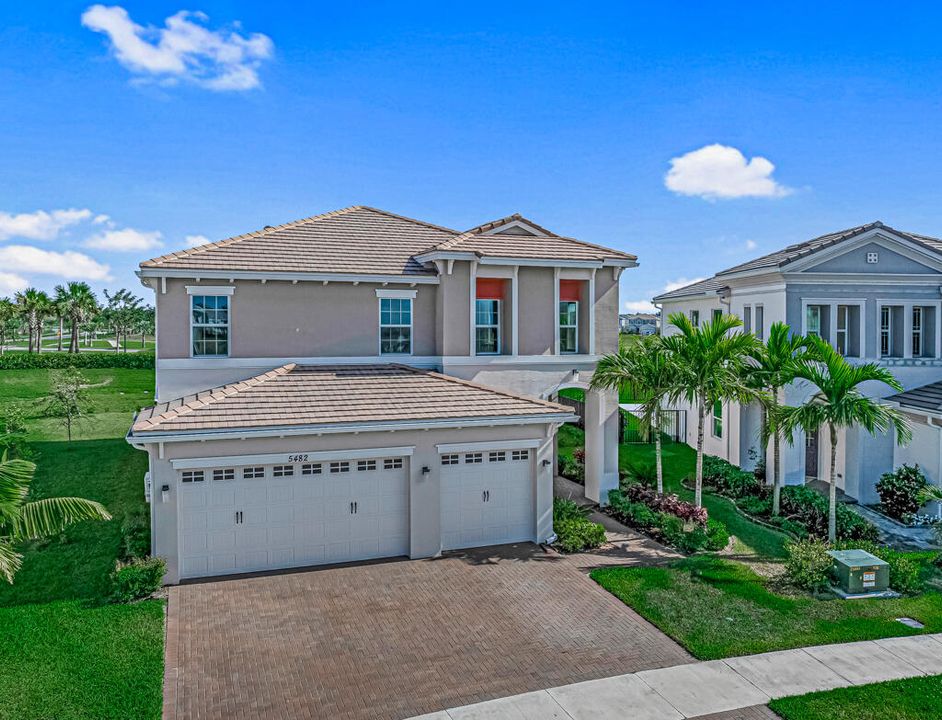 For Rent: $4,000 (4 beds, 3 baths, 3050 Square Feet)