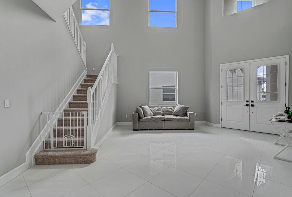 For Rent: $4,000 (4 beds, 3 baths, 3050 Square Feet)